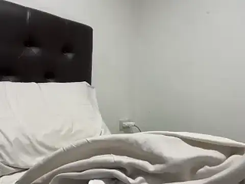 Snapshot of CamCrestXXX chatting on March 20, 2025, 11:16 am CamCrestXXX online show from March 20, 2025, 11:16 am