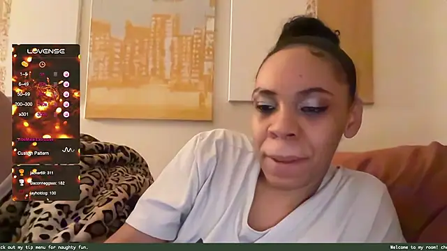 Snapshot of Sanaawest chatting on December 15, 2024, 3:09 pm Sanaawest online show from December 15, 2024, 3:09 pm