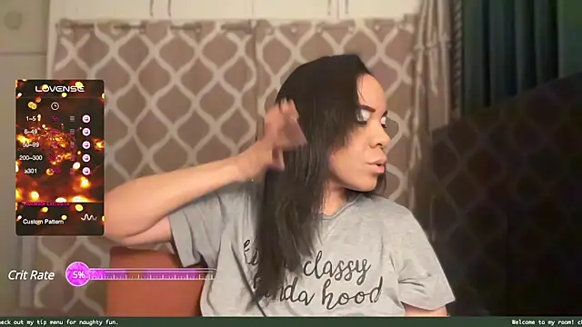 Snapshot of Sanaawest chatting on January 7, 2025, 2:53 am Sanaawest online show from January 7, 2025, 2:53 am