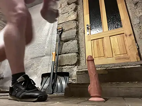 Snapshot of ManAndWoman123 chatting on March 21, 2025, 5:45 pm ManAndWoman123 online show from March 21, 2025, 5:45 pm