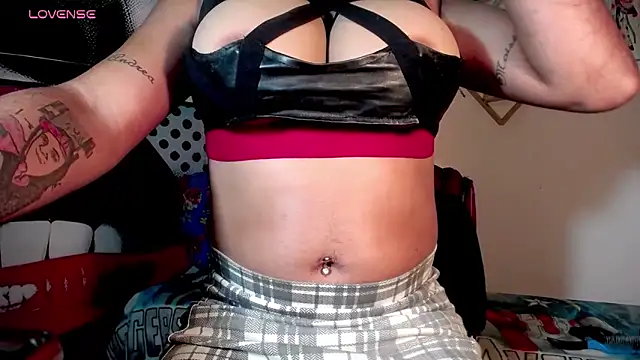 DanyKrox online show from October 17, 2025, 4:59 am