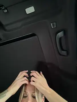 jasminesummer online show from January 27, 2025, 8:17 pm