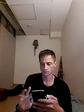sanderson83 online show from September 15, 2025, 2:00 am
