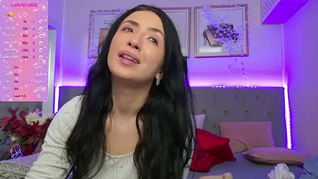 Snapshot of GlamKate chatting on December 16, 2025, 4:39 am GlamKate online show from December 16, 2025, 4:39 am