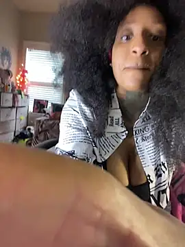 MzParker online show from February 9, 2026, 3:05 pm