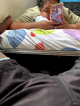 elnegro 696 online show from September 13, 2025, 7:35 pm