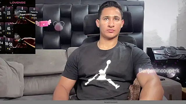 BenjaminCooperk online show from November 9, 2025, 11:47 pm