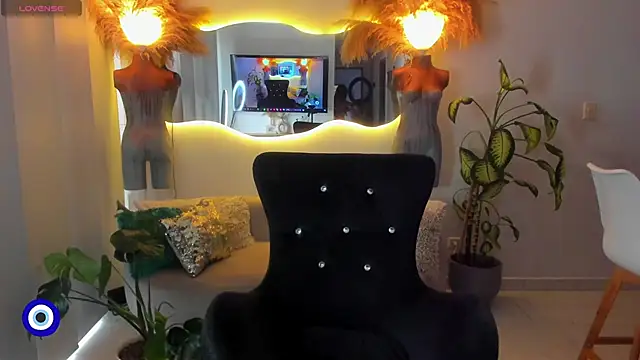 Snapshot of Angel_Peach chatting on March 25, 2026, 2:01 pm Angel Peach online show from March 25, 2026, 2:01 pm