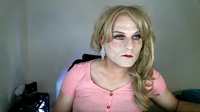 Snapshot of carol5939 chatting on November 28, 2025, 11:29 pm carol5939 online show from November 28, 2025, 11:29 pm