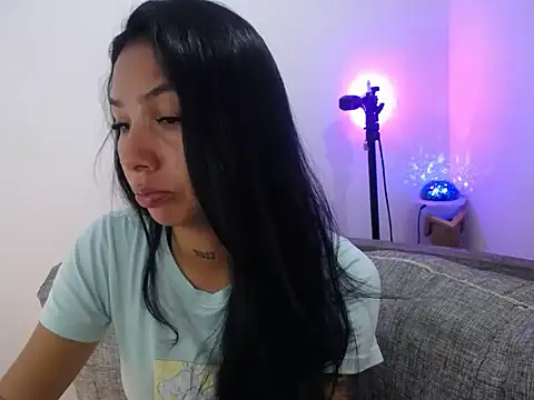 Allyson Smith online show from February 8, 2025, 11:13 pm