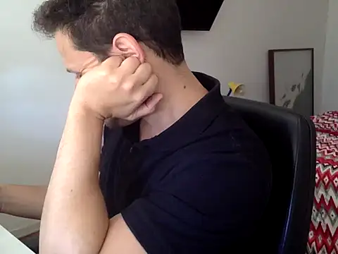 Snapshot of FelipeRiver chatting on October 23, 2025, 1:10 pm FelipeRiver online show from October 23, 2025, 1:10 pm