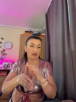 Hotangel75 online show from May 20, 2026, 8:20 am