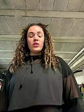 Clara-xoxo online show from January 16, 2026, 8:51 am