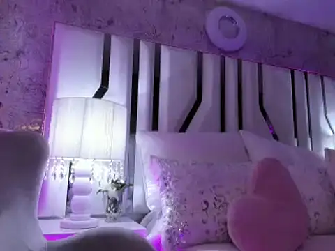 Snapshot of _valeria___ chatting on September 20, 2025, 3:29 am valeria online show from September 20, 2025, 3:29 am