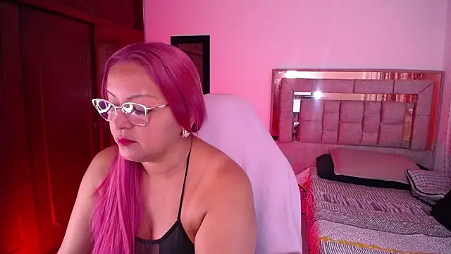 Snapshot of salomecastro_ chatting on June 10, 2026, 3:18 am salomecastro online show from June 10, 2026, 3:18 am