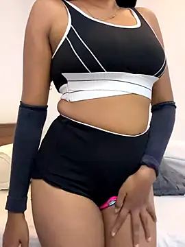 angelwavy online show from October 20, 2025, 12:33 am