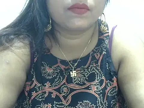 ROSEE MERRYYYY online show from November 30, 2025, 1:04 pm