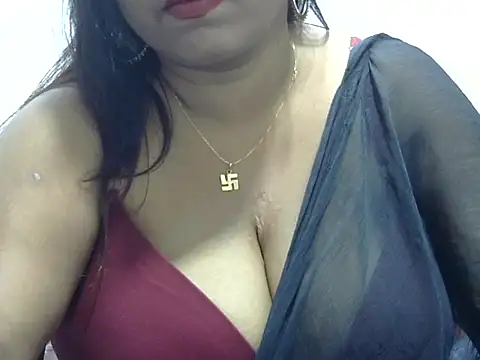 ROSEE MERRYYYY online show from December 5, 2025, 12:47 pm