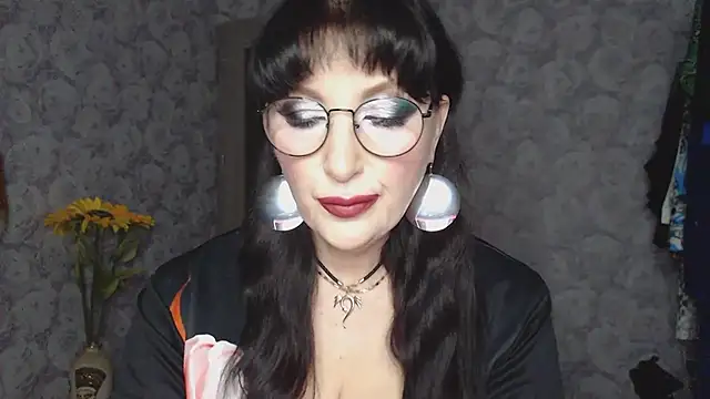 Snapshot of Aziza1 chatting on January 26, 2025, 3:03 pm Aziza1 online show from January 26, 2025, 3:03 pm