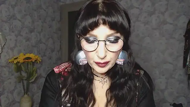 Snapshot of Aziza1 chatting on March 1, 2025, 4:22 pm Aziza1 online show from March 1, 2025, 4:22 pm