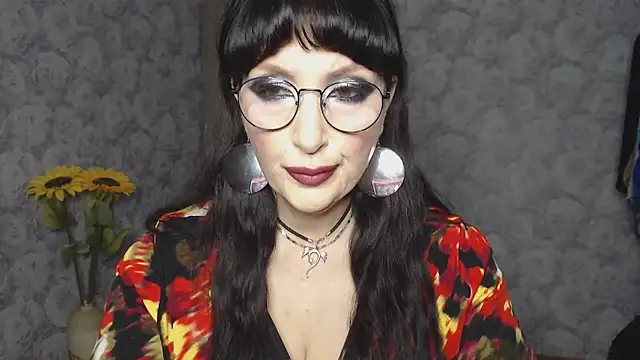 Snapshot of Aziza1 chatting on March 11, 2025, 7:03 pm Aziza1 online show from March 11, 2025, 7:03 pm