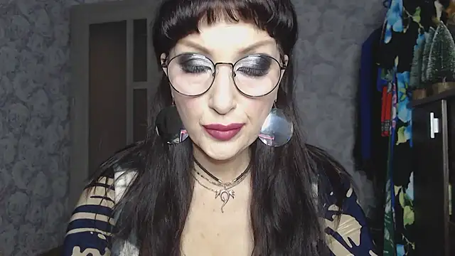 Aziza1 online show from November 12, 2025, 12:38 pm