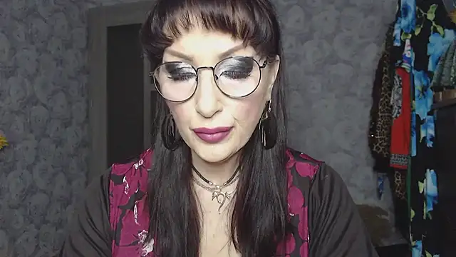 Aziza1 online show from March 31, 2026, 1:11 pm