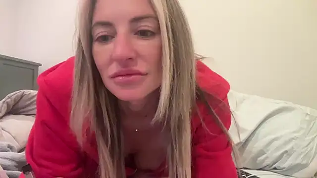 Snapshot of AmandaStarryNight chatting on January 13, 2025, 5:23 am AmandaStarryNight online show from January 13, 2025, 5:23 am