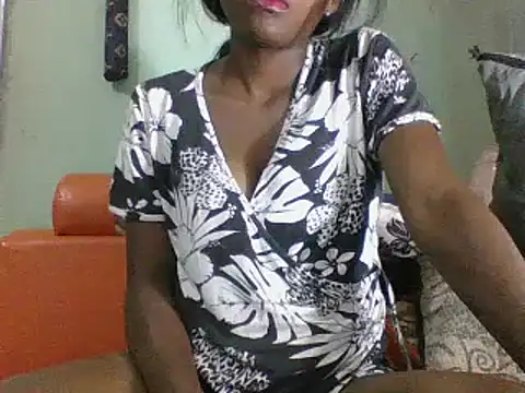 Hamie sexy online show from December 16, 2024, 4:05 pm