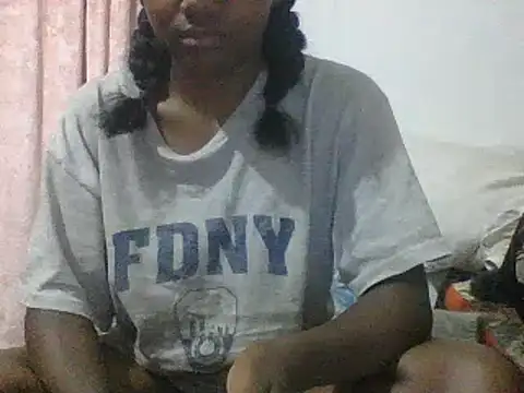 Hamie sexy online show from November 7, 2025, 8:53 pm