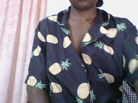 Hamie sexy online show from December 4, 2025, 12:03 pm