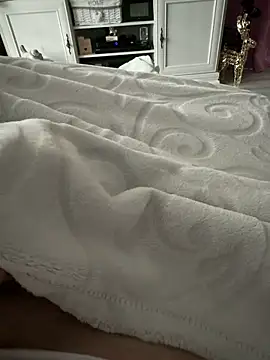 frechsein online show from November 26, 2025, 8:48 am