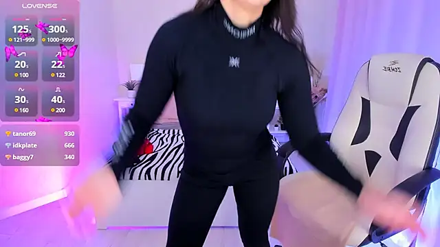 HelenaRegal online show from February 22, 2025, 9:34 am