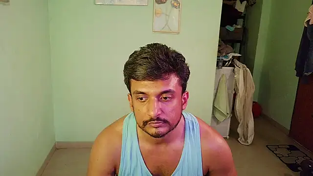 daringcutie online show from March 27, 2026, 9:42 am