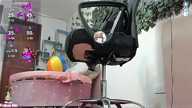 DestinyHills online show from January 5, 2026, 6:00 pm