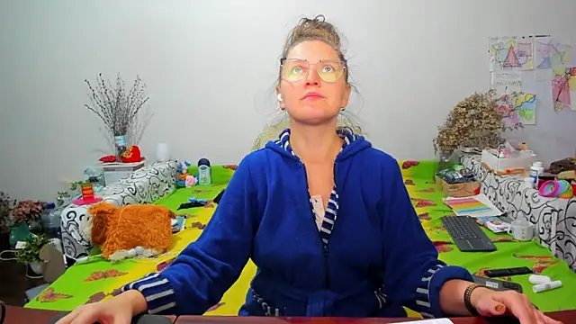 Snapshot of IamYourNarcotic chatting on December 7, 2024, 2:02 pm IamYourNarcotic online show from December 7, 2024, 2:02 pm