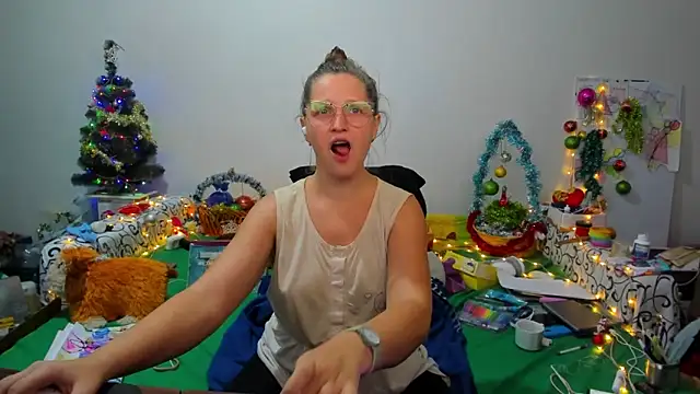 Snapshot of IamYourNarcotic chatting on December 15, 2024, 4:48 pm IamYourNarcotic online show from December 15, 2024, 4:48 pm