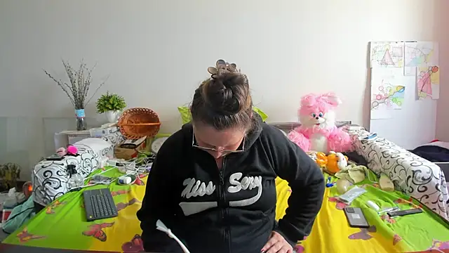 IamYourNarcotic online show from April 24, 2026, 11:56 am