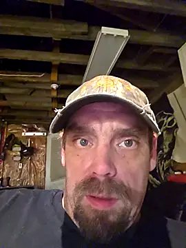 canadacockinme online show from October 3, 2025, 5:37 am