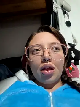 linda-schmidt online show from October 26, 2025, 3:45 am