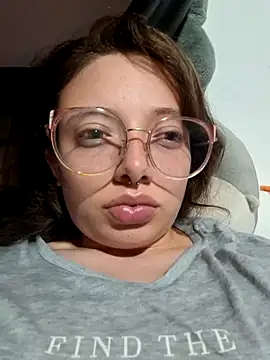 linda-schmidt online show from April 15, 2026, 3:35 am