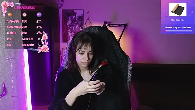 alyssa sweet online show from February 21, 2025, 2:28 am