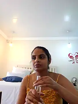 DirtySnowball69 online show from December 29, 2024, 12:23 pm