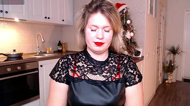 HotTiffani online show from January 9, 2025, 11:03 am