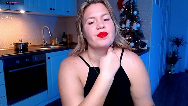 HotTiffani online show from January 11, 2025, 9:36 am