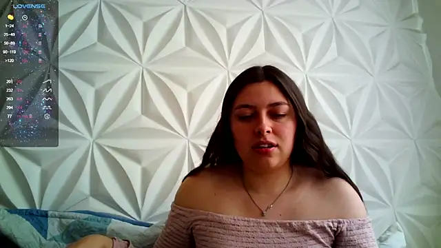 jerryandjessica online show from November 12, 2025, 8:08 pm