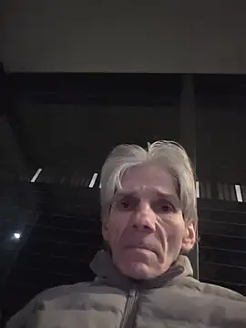 Snapshot of InMeinenMund chatting on May 18, 2026, 9:53 pm InMeinenMund online show from May 18, 2026, 9:53 pm