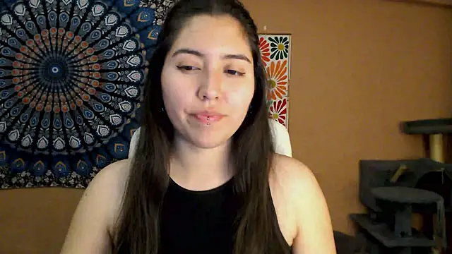 IntimateTales online show from November 5, 2025, 7:03 pm