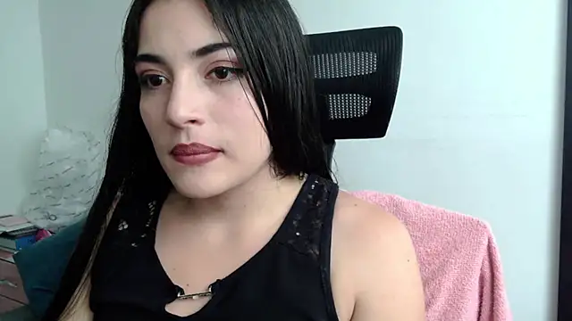 Honey Aynur20 online show from December 28, 2024, 8:25 pm