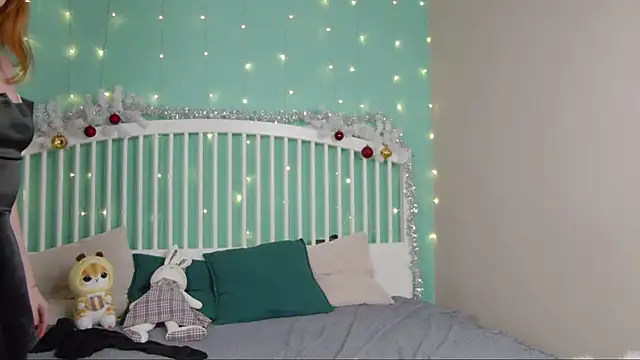 Snapshot of GingerArin chatting on January 15, 2025, 5:47 pm GingerArin online show from January 15, 2025, 5:47 pm